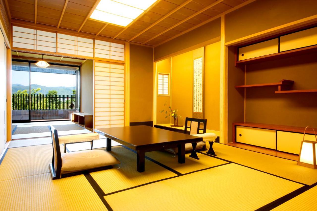 Kyoto Arashiyama Onsen Ryokan Togetsutei Esterno foto