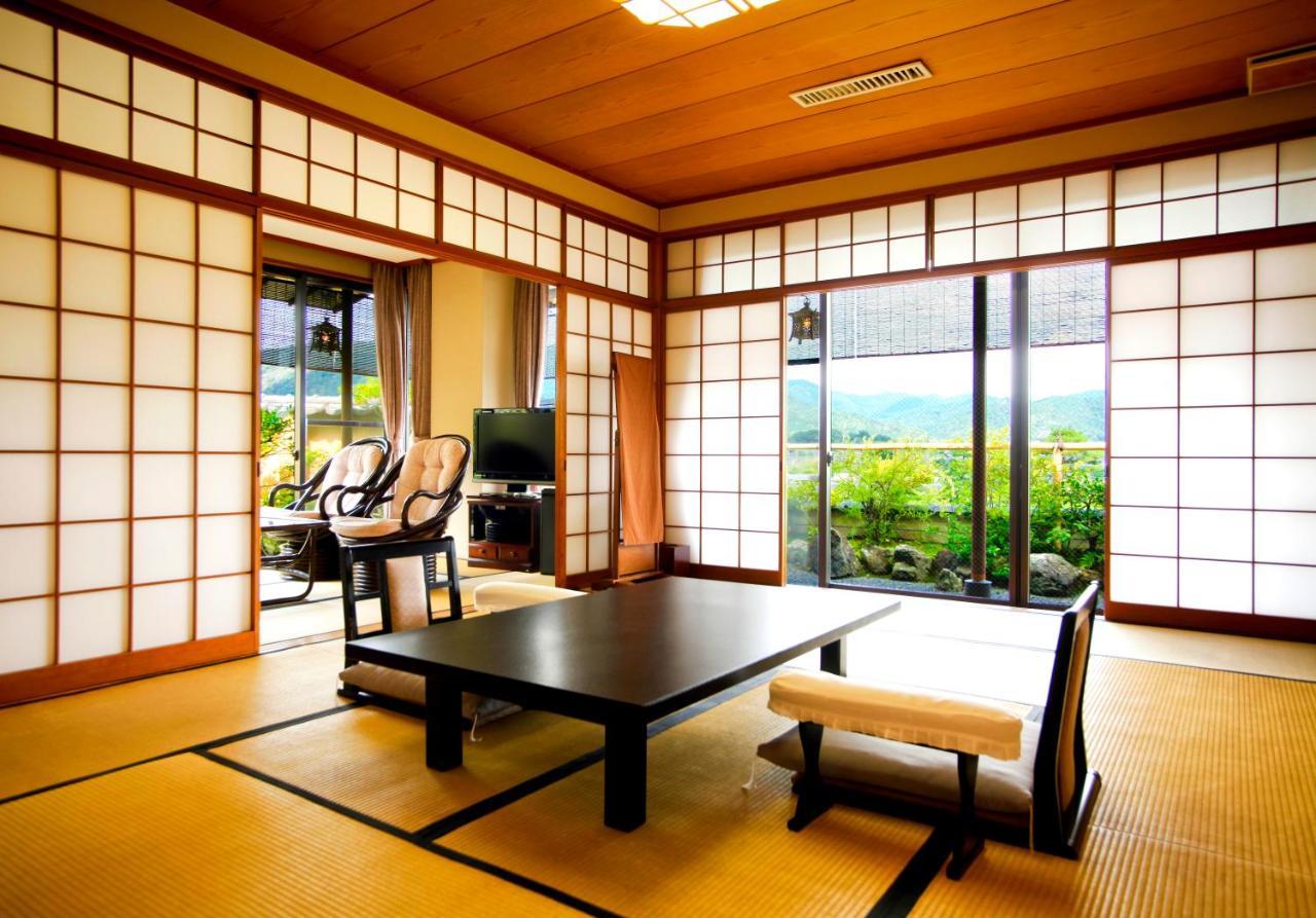 Kyoto Arashiyama Onsen Ryokan Togetsutei Esterno foto